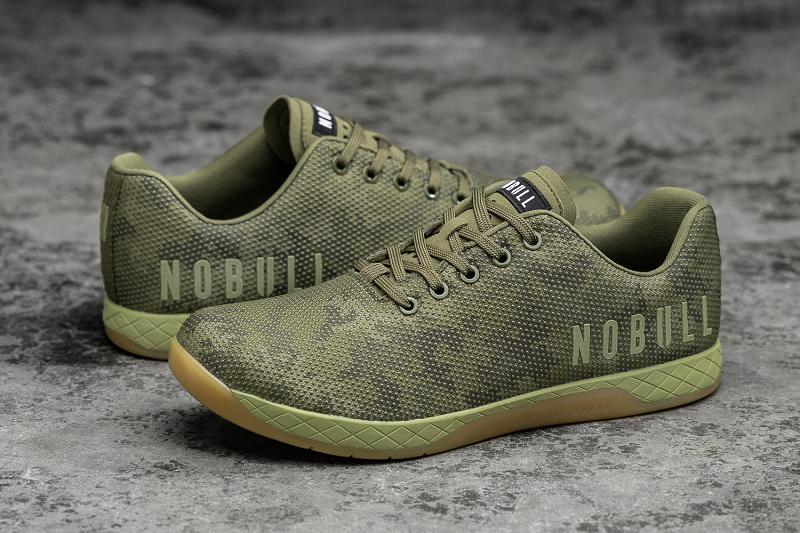 Men's Nobull Moss Camo Trainers Olive | SG V2185R